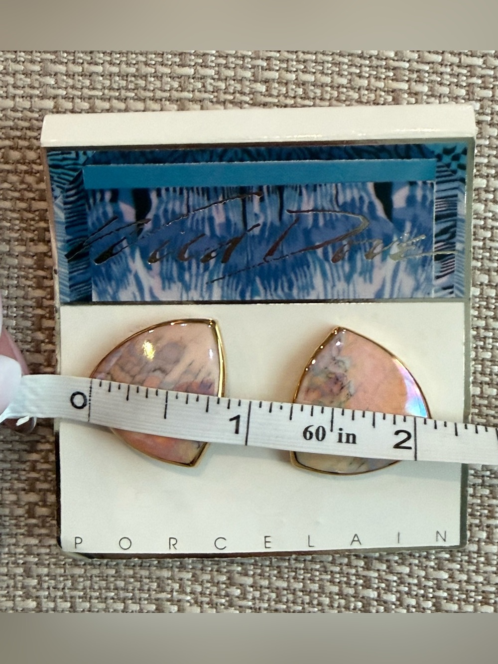Wild Dove 22KT Gold accent Porcelain Pink Marbled Triangle Earring New Old Stock - Picture 6 of 6